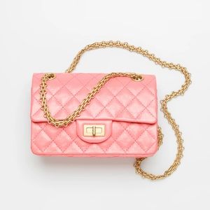 🔥SOLD🔥Chanel 22p pink mini 2.55 bag NWB